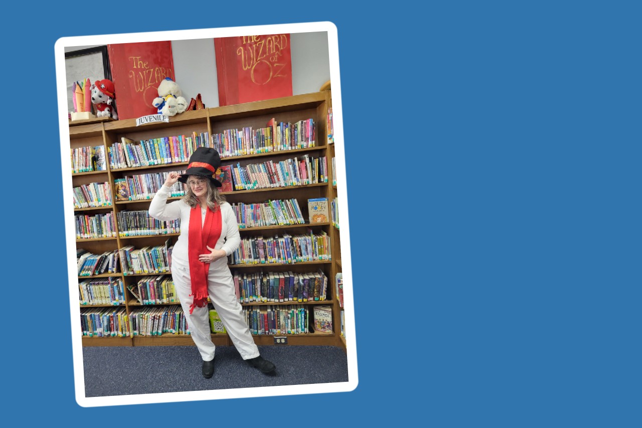 Librarian Elaine pictured ready for a snowman-themed story time